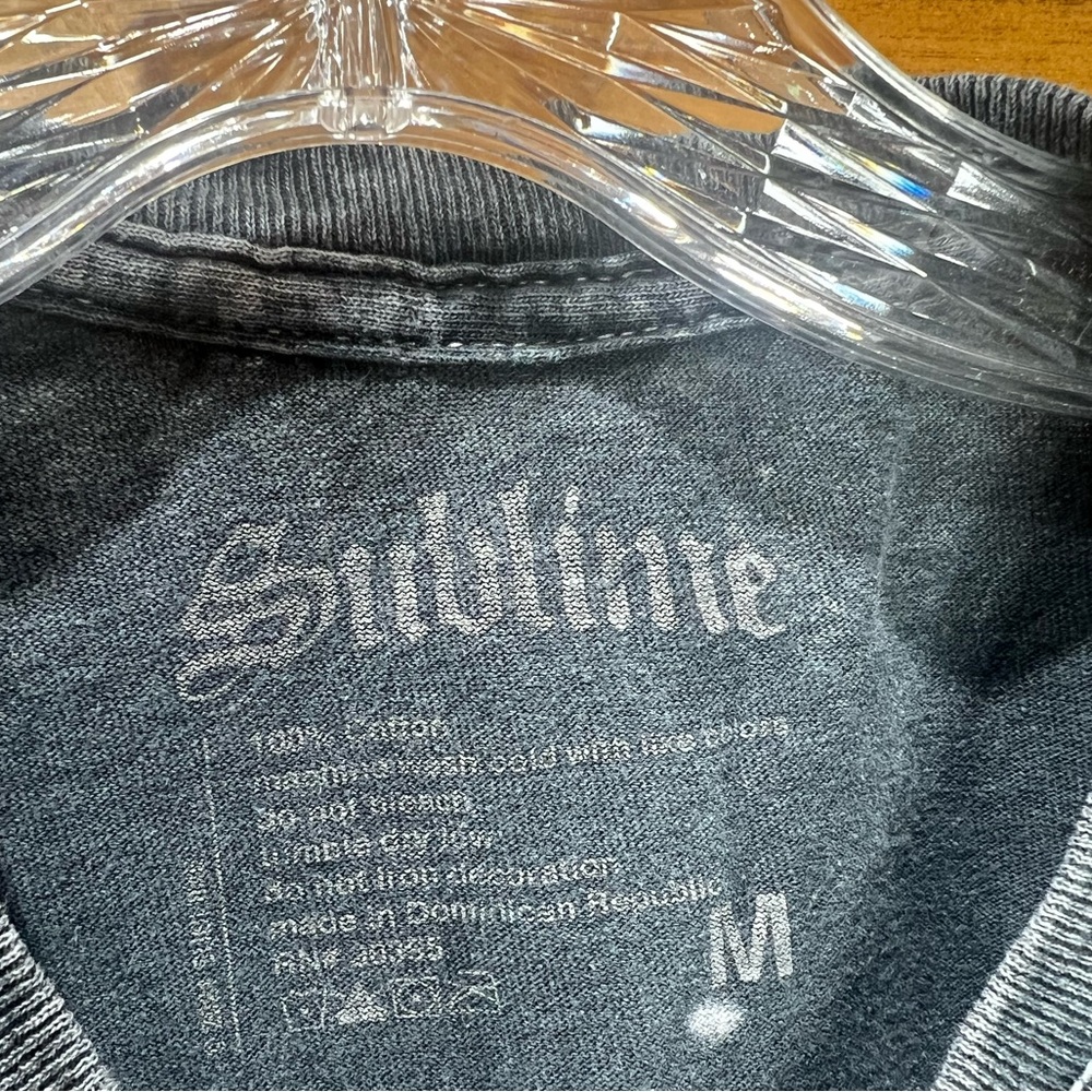 Vintage-Inspired Sublime Band Tee Sun Face Graphic Black Distressed Medium - Picture 4 of 5